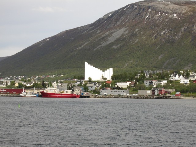 Hurtigruten_2015-06-21_14-17